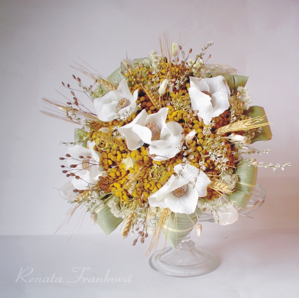 Kytice ze sušených květin Bílé máky